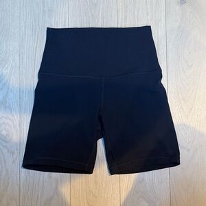 Lululemon Align High Rise Short 6”